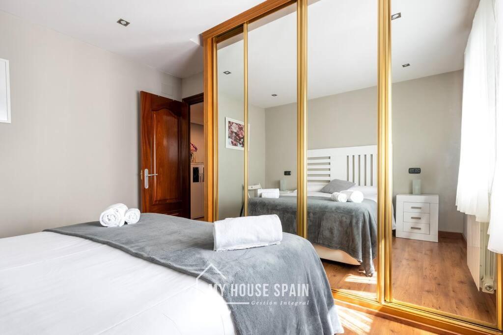 Myhousespain - Piso En Cimadevilla Junto Al Mar 希洪 外观 照片
